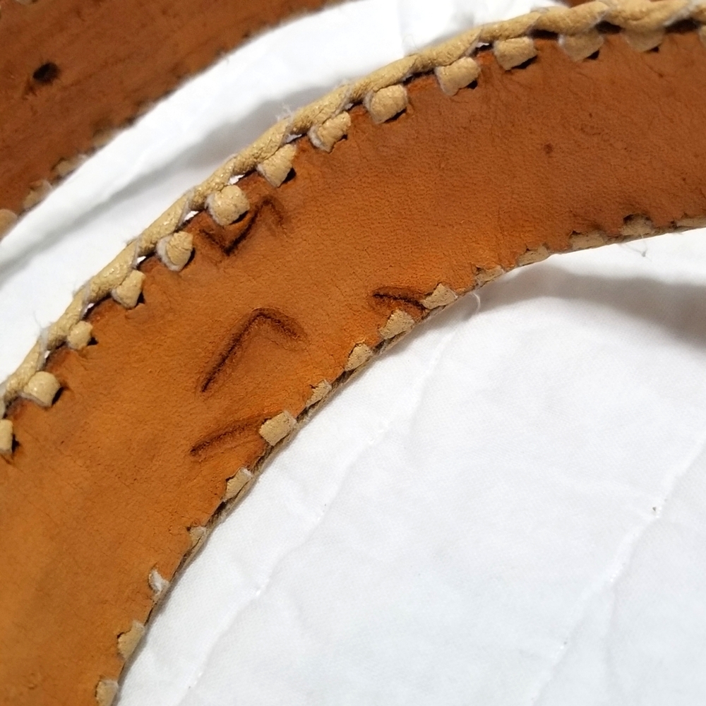 Vintage Leather Belt Handmade in Guatemala 32 EUC - Picture 14 of 16